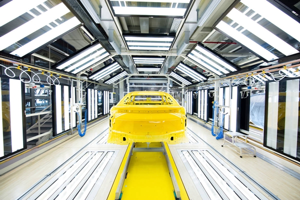 08 - 漆面终检.jpg