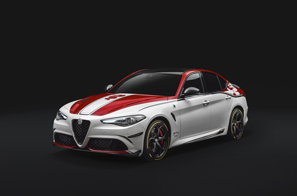 2 阿尔法·罗密欧Giulia F1 Tributo全球纪念版.jpg