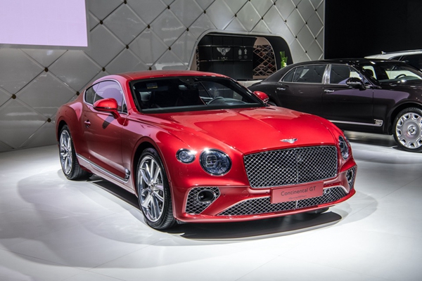 4. 宾利全新欧陆GT.jpg