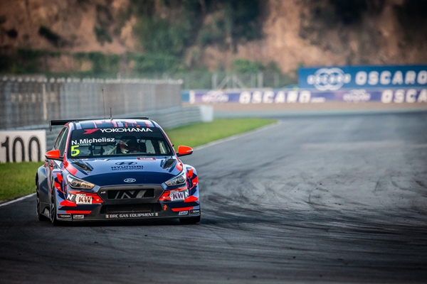 3.现代汽车i30 N TCR 荣获 2019 WTCR中国站第二回合冠军.jpg